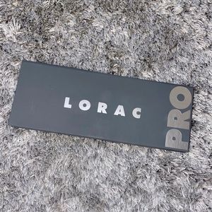 LORAC Pro 2 palette